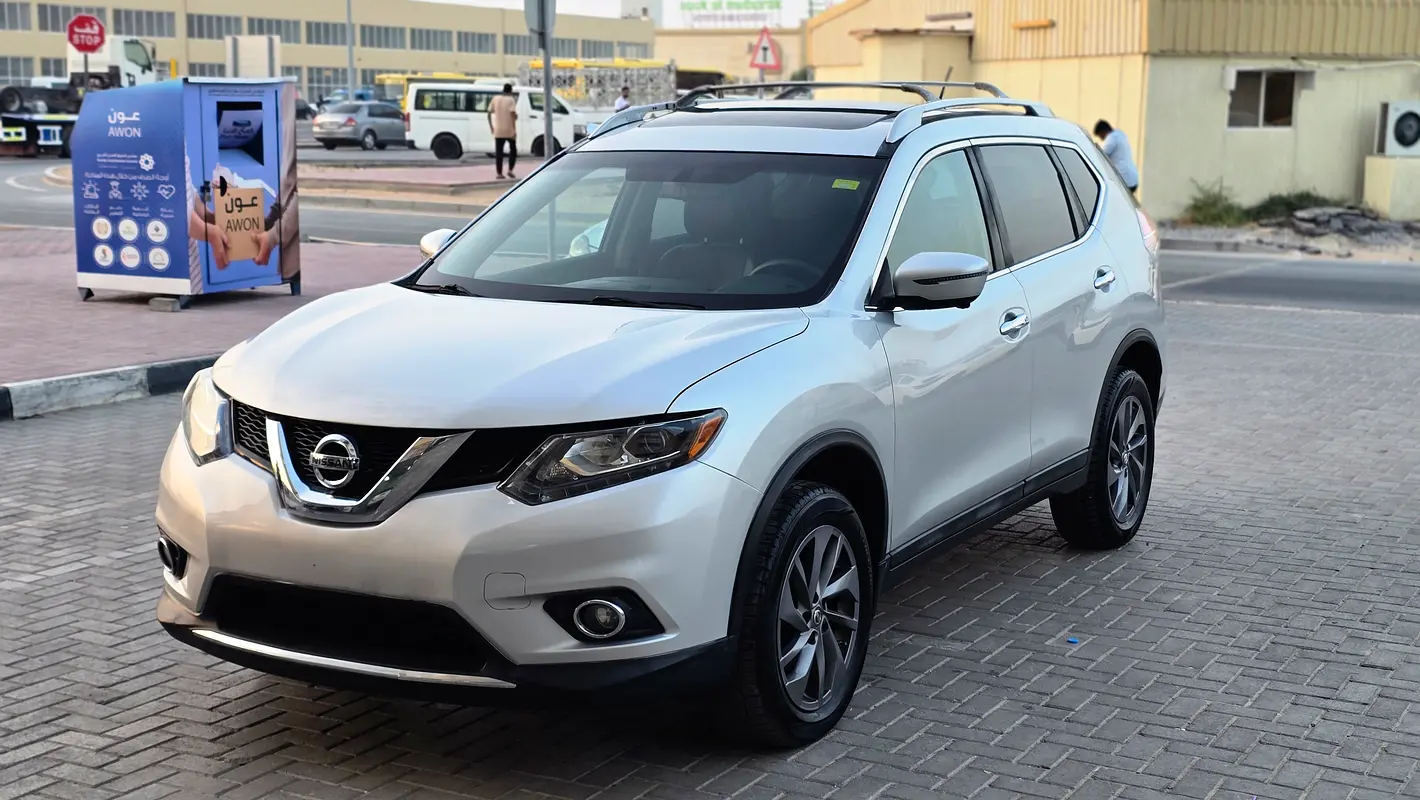 Nissan Rogue 2016 — photo 1 of 13