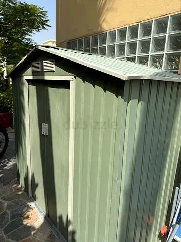 Green Metal Garden Shed - Good Condition