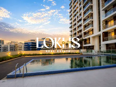 12 CHEQUES | POOL VIEW | FURNISHED