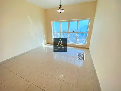 موقع مميز-استلام فورى-قريب من كل الخدمات-فيه غرفه خادمه-وغرفه غسيل-اطلاله بحريه-سهل لمخرج دبى والشارقه