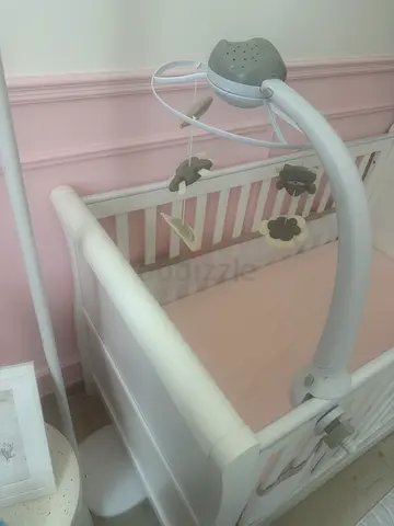 Baby mobile sleep device for cot