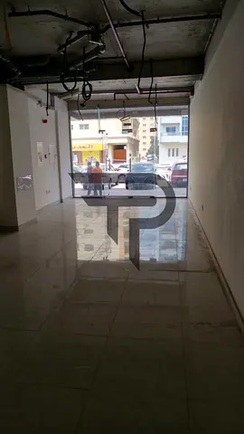 📢 SHOP FOR RENT – MAIN ROAD | PRIME LOCATION 📢