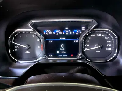 صورة 15 لـ 2021 GMC YUKON