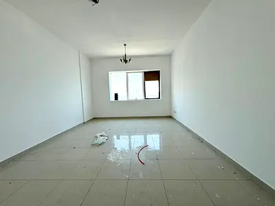 Luxury 2bhk with open view parking free rent 53k 6cheque payment Near by Sahara mall only for family