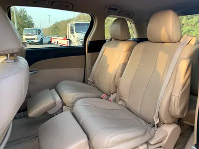 صورة 10 لـ 2017 Toyota PREVIA