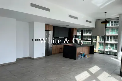 UNFURNISHED | MODERN | STYLISH