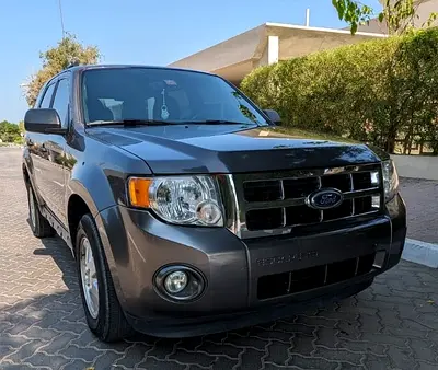 Single Owner | Ford Escape 2012 V6 3.0L | Agency Maintained | GCC