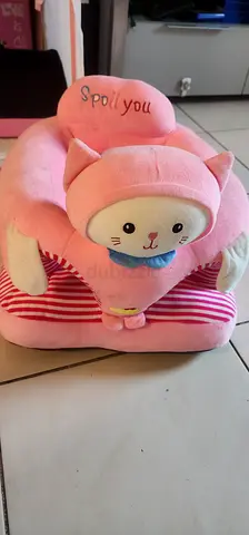 Baby chairs or sofa