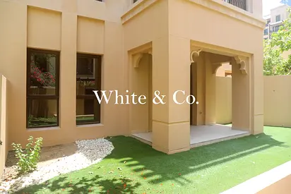 Vacant | Private Garden | Large Layout