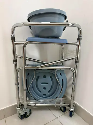 COMMODE CHAIR W.WHEEL_EUROMED
