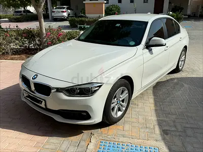 BMW 3-Series 318i 2018 | GCC Specs | Excellent Condition