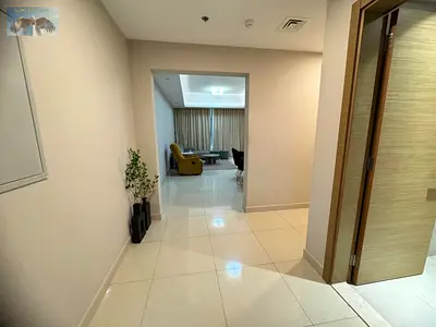 شقة مفروشة ثلاث غرف وصالة في برج غلفا، فرش راقٍ، بلكونتان، 3 حمامات، جم ومسبح وكيدز إيريا وباركن خاص، شاملة الفواتير والإنترنت.