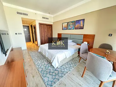 High Floor | Close to Circle Mall | Ready to move