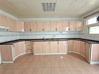 Hot Offer // Luxury 3-BHK Villa // Parking // Balcony // Wardrobes // Maid Room // Swimming Pool // Central AC // Prime📌Location //