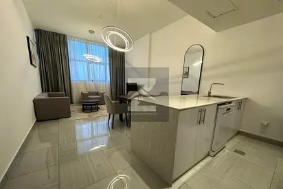 Modern | Spacious Lay-out | Higher Floor