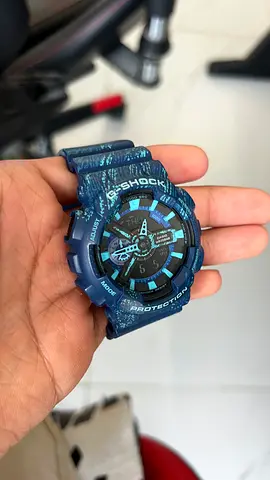Selling my CASIO G-Shock Analog and digital watch.