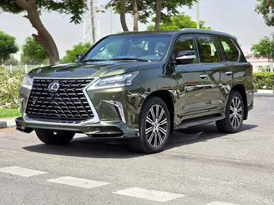 LEXUS LX570 SIGNATURE FULL OPTION 2021 GCC LOW MILEAGE FULL SERVICE HISTORY IN MINT CONDITION