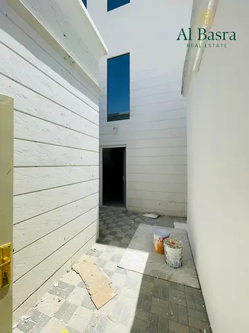 Private Entrance 5BR Apartment | 3 Master Bedrooms | Free Water & Electricity | Al Salamat