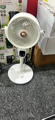 Standing oscillating pedestal fan - used, good working condition