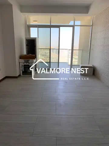 Spacious 2 bhk I 4 Cheques I Prime location