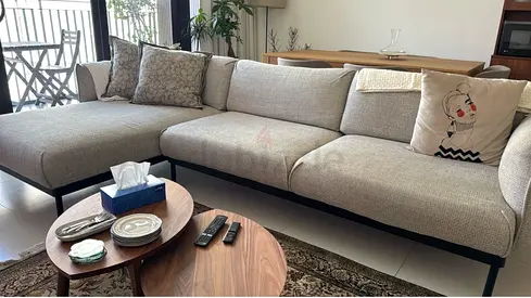 3sitter L shape sofa
