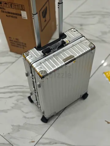 Suitcase aluminum