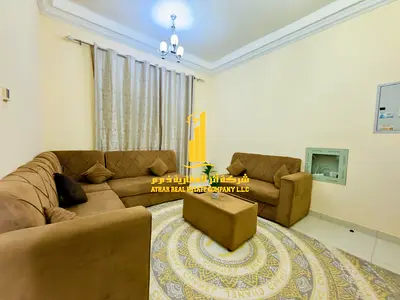 شقة فاخره غرفتين وصالة مع بلكونه مفتوحه.عجمان الروضه 1.مفروشه بالكامل للإيجار الشهري. الايجار يشمل الفواتير والإنترنت وموقف