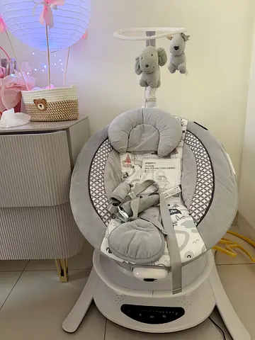 Baby swing Giggles