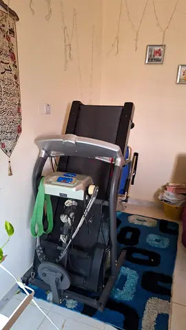 Used motorized treadmill in good working condition