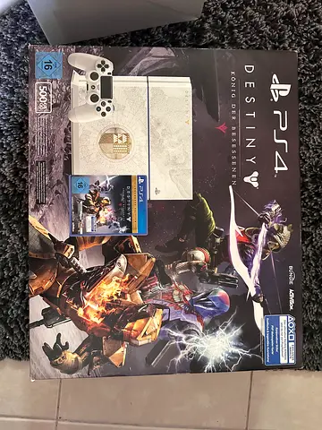 PS4 with VR head set, 1 controller 6 games with original boxes