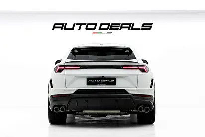 2024 Lamborghini URUS thumbnail 5