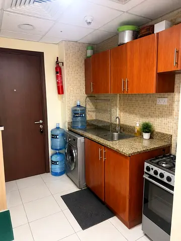 exacutive bedspace available