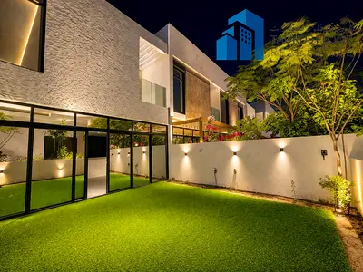 Bright & Spacious | Luxury 3 Bed Villa + Maid | View Today