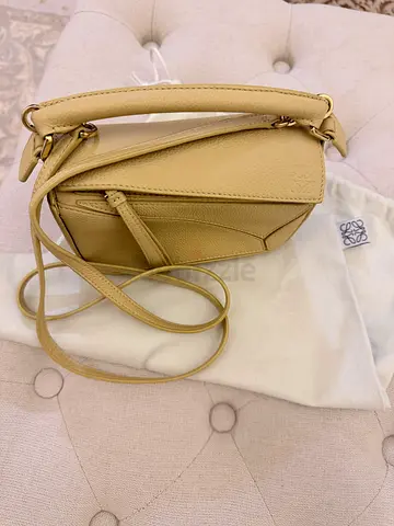 Loewe puzzle mini bag