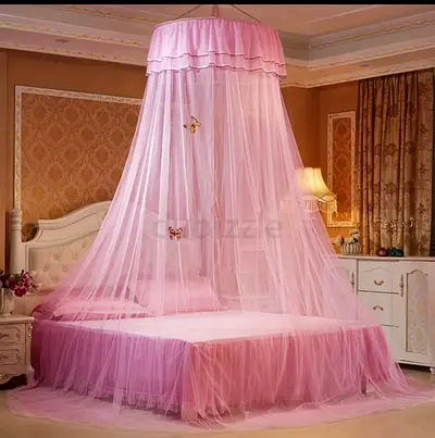 Beautiful bed Canopy or net for toddler bed Brand New