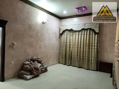 Al Muhandis Real Estate is pleased to offer an exceptional opportunity for an annual rent of a traditional house characterized by spaciousness