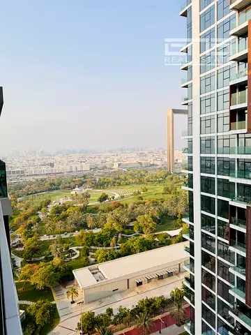 تصميم واسع | غير مفروش | موقع مميز | جاهز للسكن