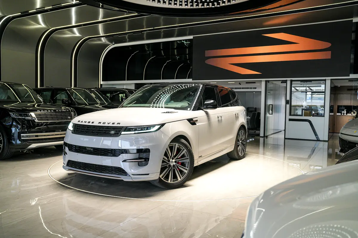 Land Rover Range Rover Sport 2025 — photo 1 of 20