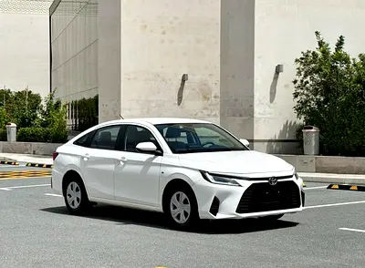 2023 Toyota YARIS 缩略图 9