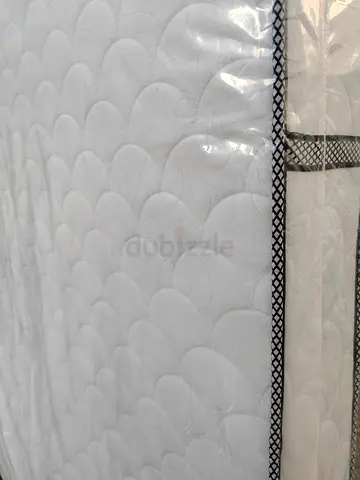 Brend New queen size 160x200 spring mattress available 22 cm thikniss