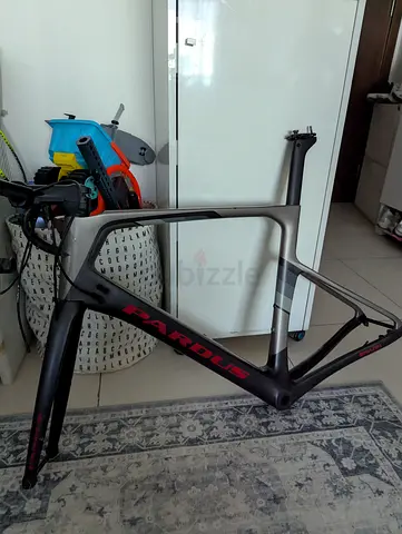 Pardus spark carbon frameset