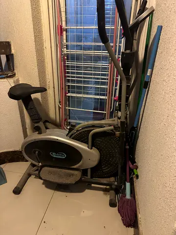 Used Elliptical Trainer / Exercise Machine - Good Working Condition