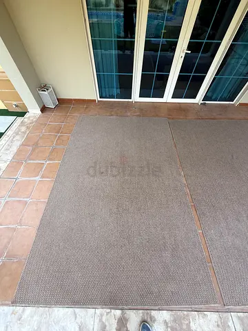 🌿 Large Outdoor Home Centre Rug – Perfect for Dubai Gardens  Patios – AED 190