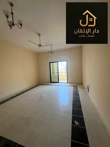 Golden opportunity for rent: 3 bedroom and hall apartment in Al Qasimia area. Prime location and close to all services.