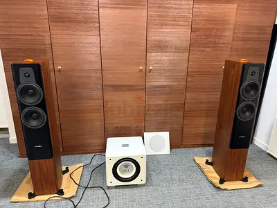 Dynaudio contour 30i