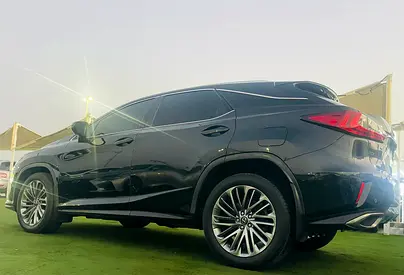 صورة 4 لـ 2021 Lexus RX-SERIES