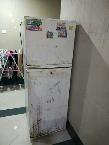 Old Fridge Sale in good condition