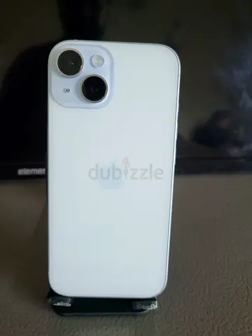 iPhone 15 (good condition) - Dual camera back 128 GB