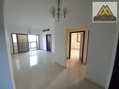 غرفتين وصاله بمساحه كبيره مع بلكونه بمنطقة العالية بجوار طريق محمد بن زايد وجميع الخدمات