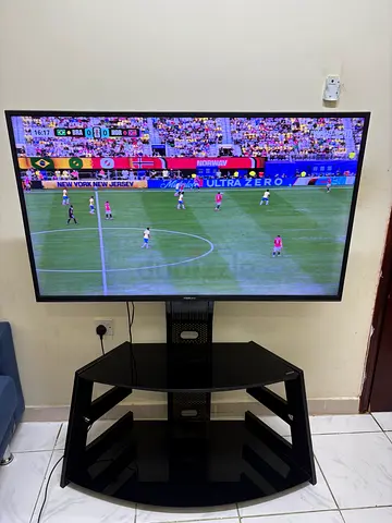 Nikai 55” 4K UHD TV FHD 120Hz / 4K 60Hz